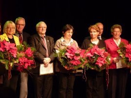 2011_12_14_sportlerehrennadel_irmgard_wiegele2_s